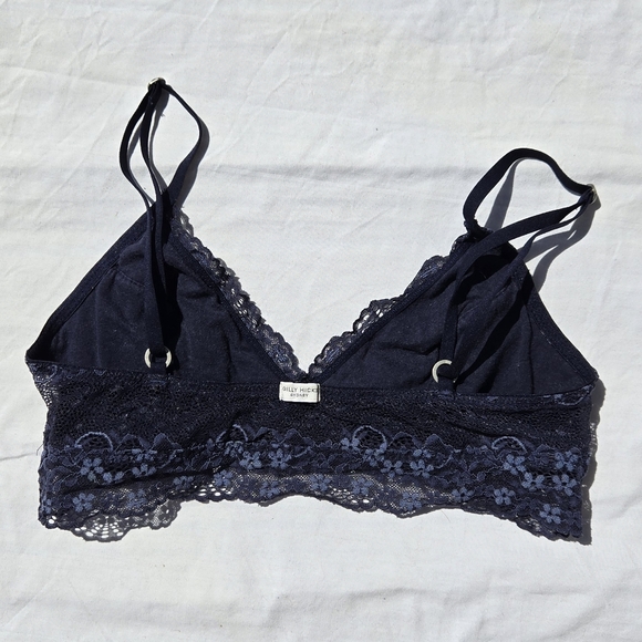 Gilly Hicks top - Picture 3 of 3